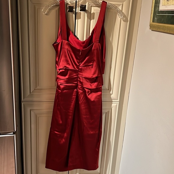 Suzy Chin for Maggy Boutique red satin dress - Picture 4 of 6